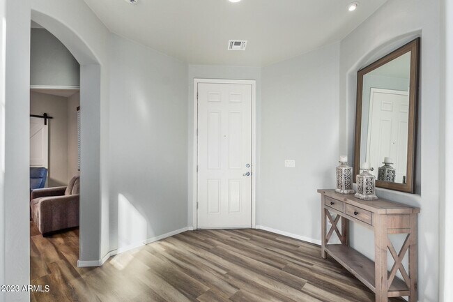 Building Photo - 4371 E Turnberry Ct
