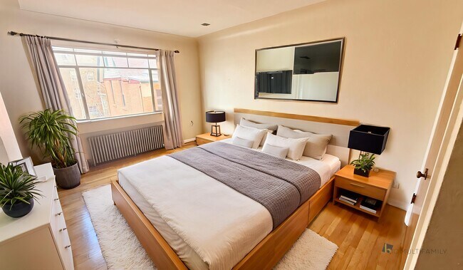 FullSizeRender - Bedroom - Scandinavian - 4 - Hillside Apartments