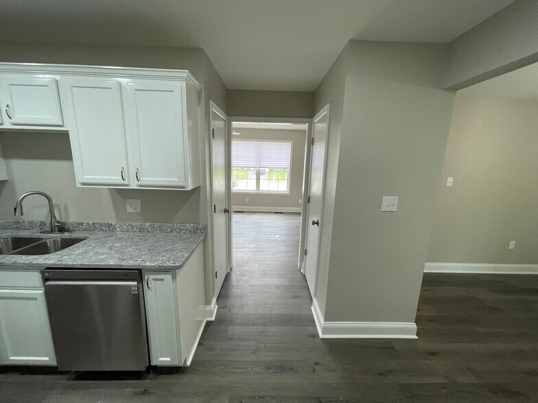 View from Kitchen to Living Room - 903 Queens Ct