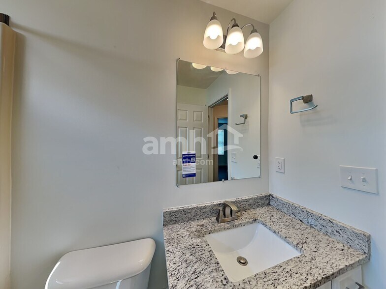 Building Photo - 10704 Sandy Ct