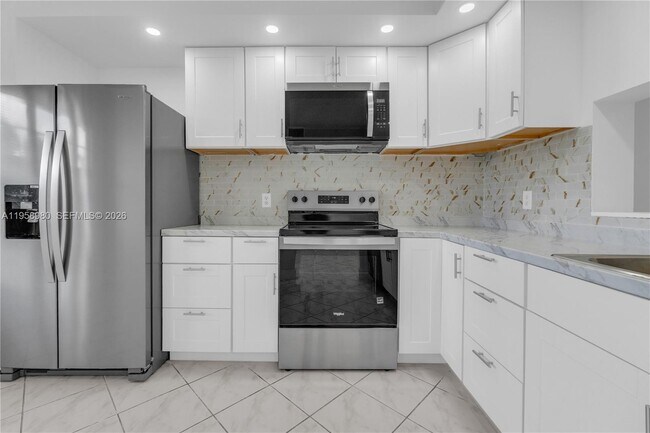 Building Photo - 12950 SW 13th St