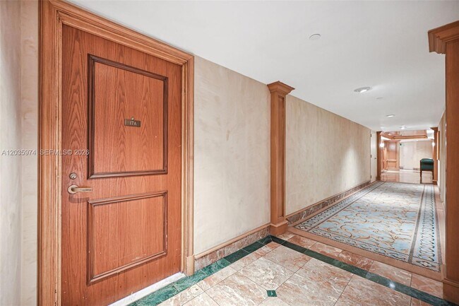 Building Photo - 19707 Turnberry Way