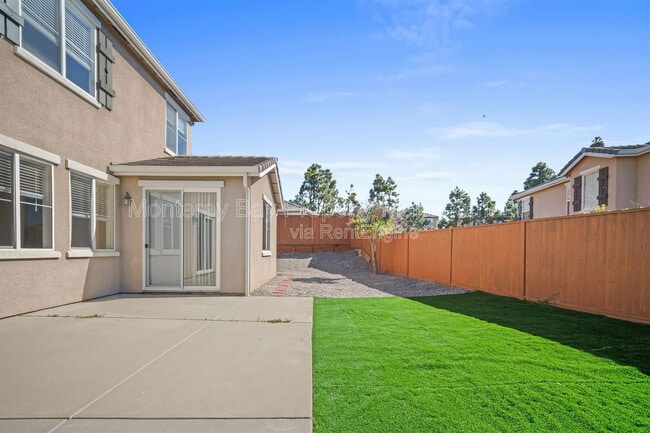 Building Photo - 4725 Sea Ridge Ct