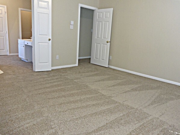 Building Photo - 2906 Tara Gables Ct