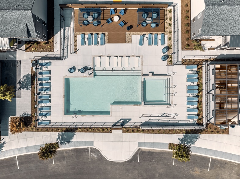 Building Photo - Marlwoods