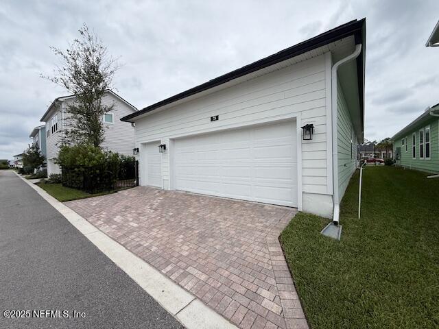 Building Photo - 78 Blue Hampton Dr