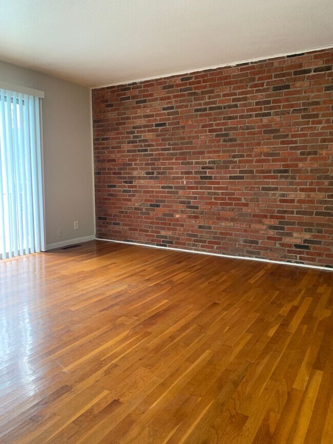 Interior Photo - Aspen Village Apartments