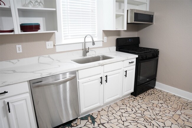 Building Photo - 1712 19th St