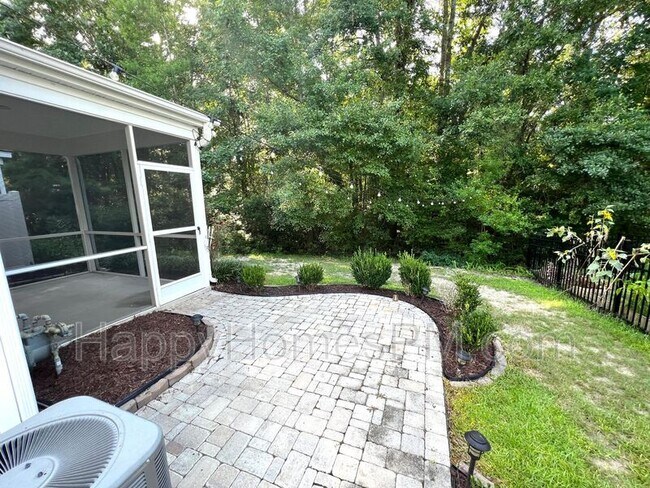 Building Photo - 1708 Restoration Ct