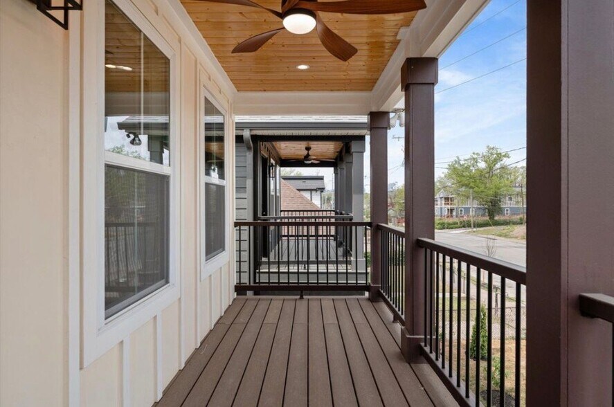 Building Photo - 151 Fain St
