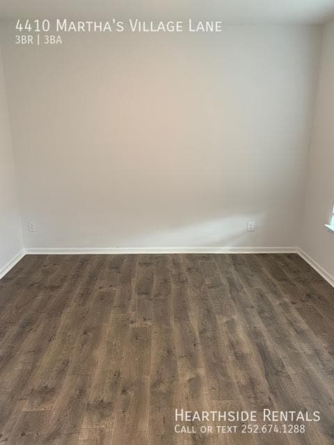 Building Photo - 4410 Marthas Vlg Ln