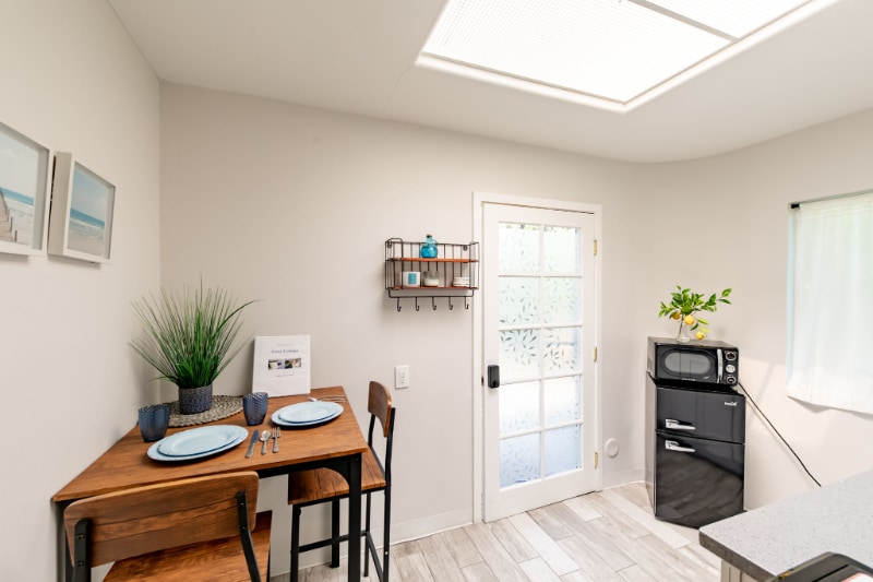 Building Photo - 13731 Olympic Ave