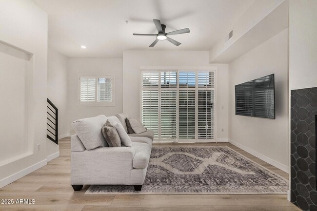 Building Photo - 6745 N 93RD Ave