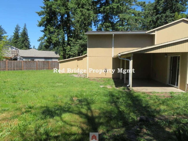 Building Photo - 5585 SE 128th Ave