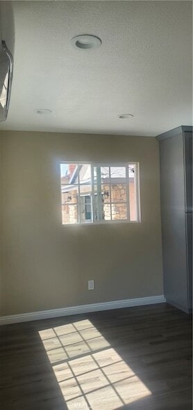 Building Photo - 2945 S Castle Harbour Pl