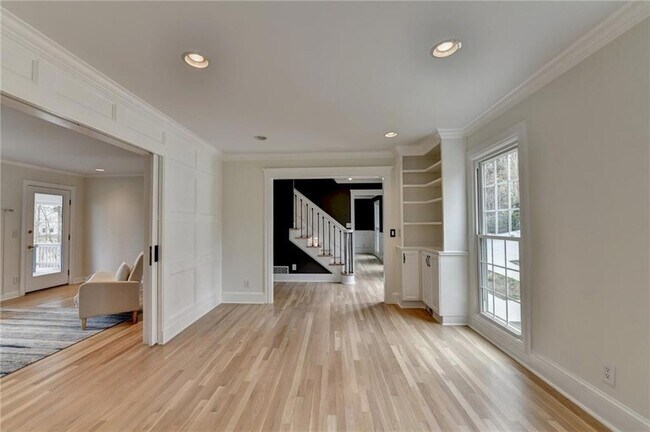 Building Photo - 3914 Granger Dr