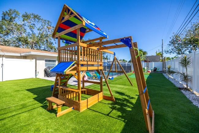 Building Photo - 13464 Twig Terrace