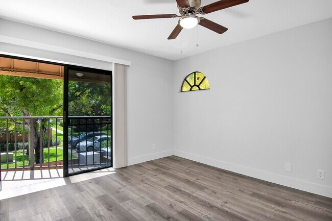 Building Photo - 8050 Severn Dr