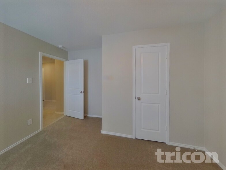 Building Photo - 11848 Mancos Trl