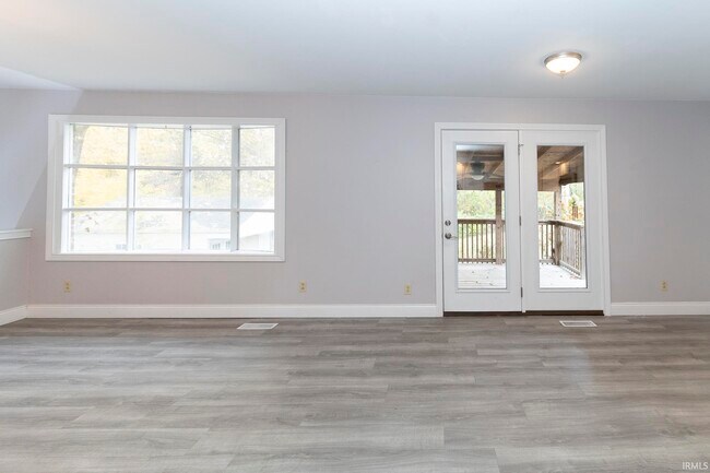 Building Photo - 7877 Marywood Dr