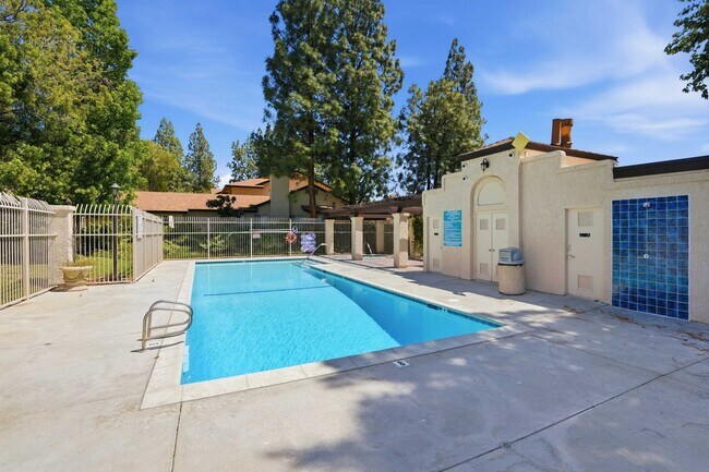 Building Photo - 22834 Banyan Pl