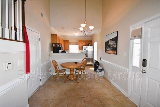 Building Photo - 3071 Candlelight Dr