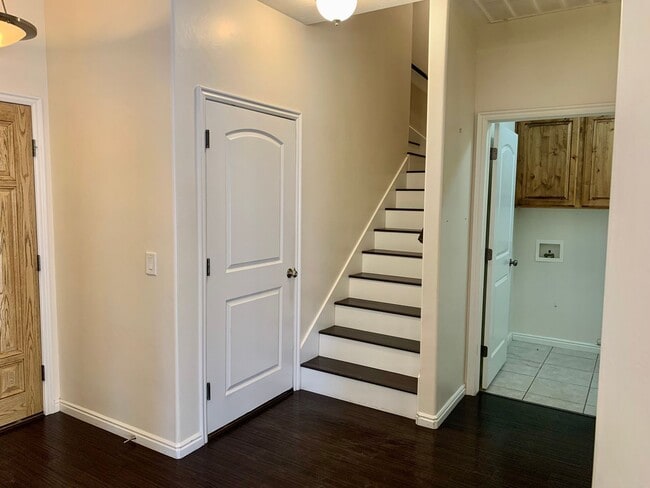 Building Photo - Pet-Friendly Four Bedroom Home with RV par...