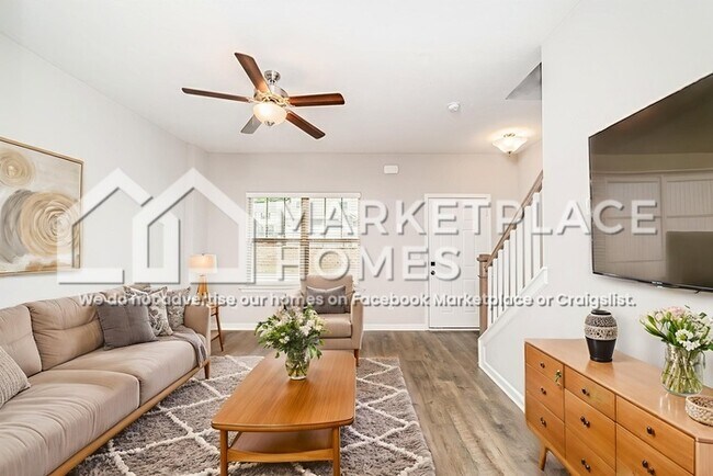 Building Photo - 4052 Saddlecreek Wy