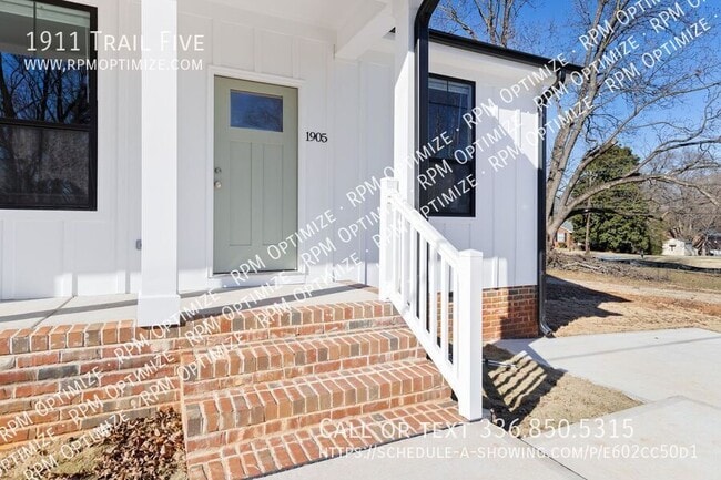 Building Photo - 1911 Trail Five