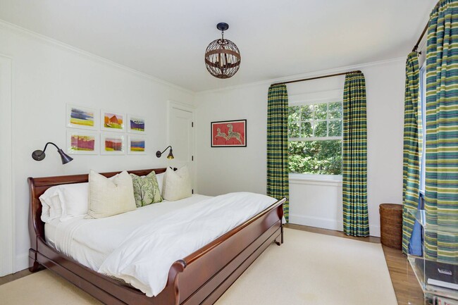 Building Photo - 84 Anns Ln