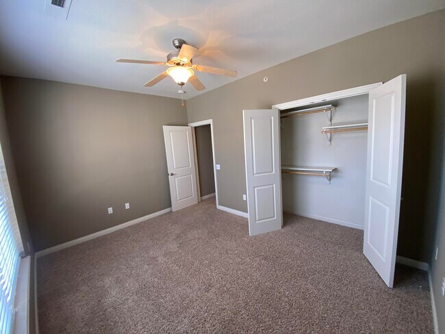 Building Photo - 4100 W Worley St