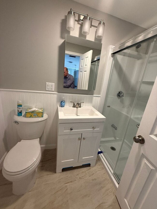 Building Photo - Two bedroom, first floor condominium unit at Beach Way Condos. West Dennis