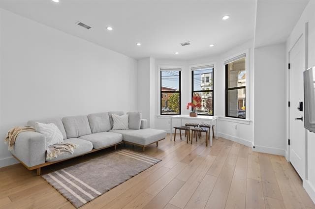 Building Photo - 2602 Palisade Ave