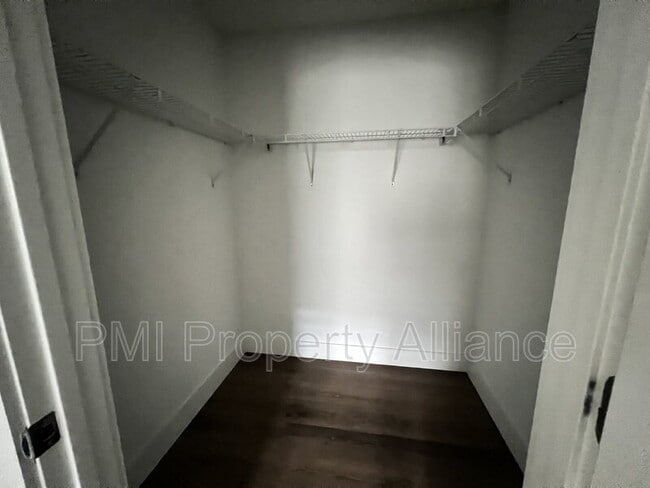 Building Photo - 2300 Elizabeth Ave