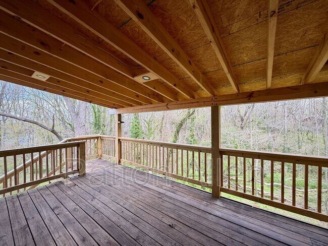 Building Photo - 51 Argyle Ln