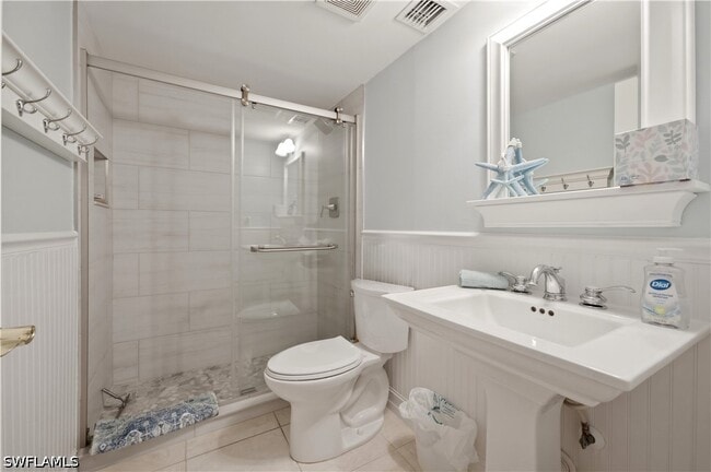 Building Photo - 1083 Forest Lakes Dr