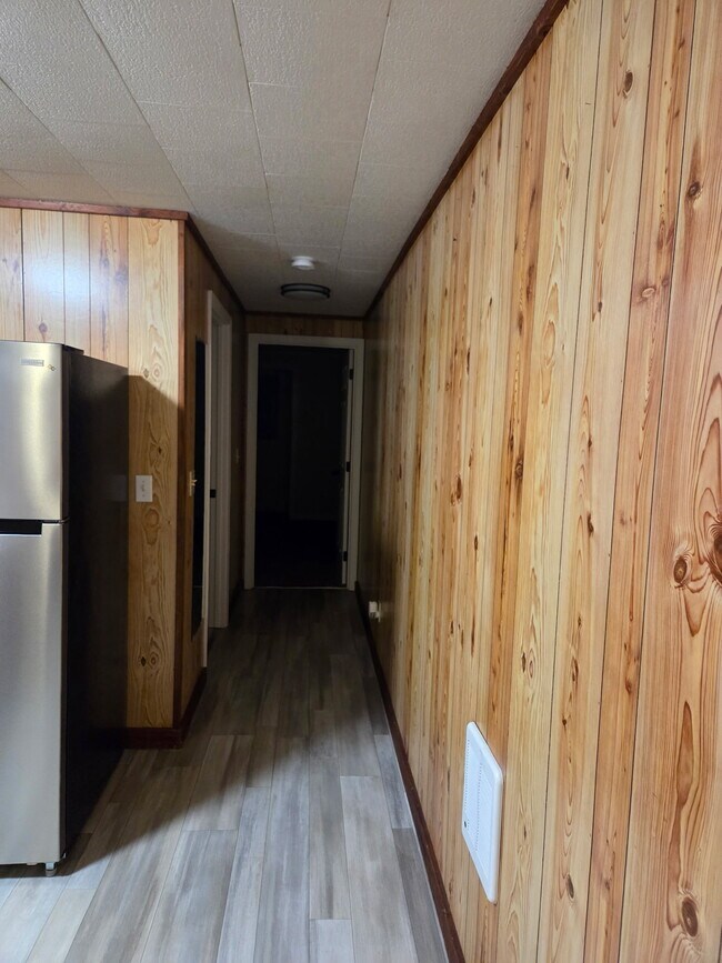 Building Photo - 2-112 Max Cloyd Ln