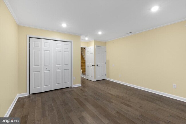 Building Photo - 2973 Amber St