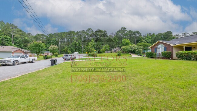 Building Photo - 8440 Canaan Dr