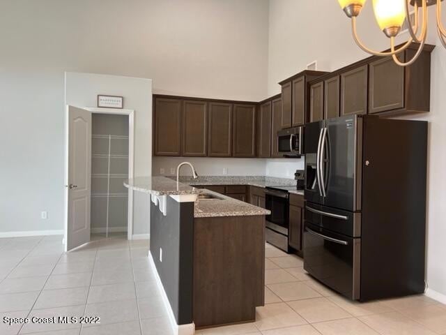Building Photo - 89 Redondo Dr