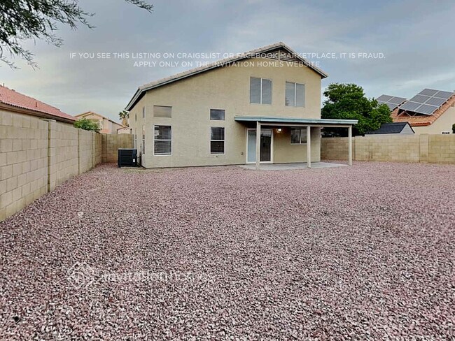 Building Photo - 1339 E Park Ave