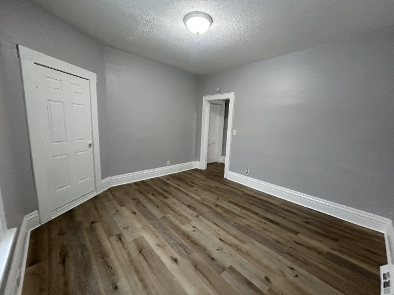 Building Photo - 510 Cortland Ave