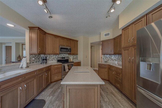 Building Photo - 16750 Gulf Blvd