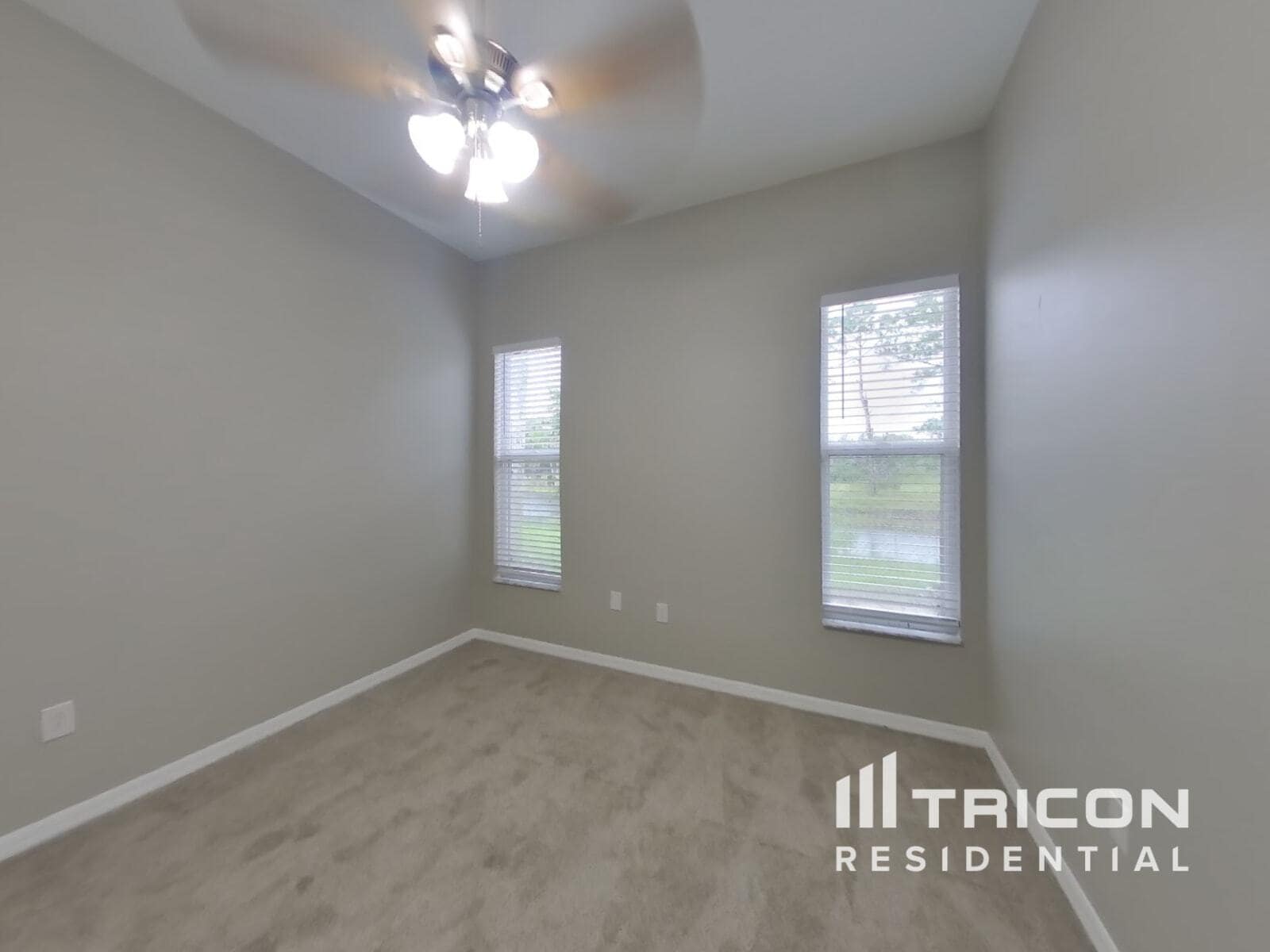 Building Photo - 18708 Forest Glen Ct