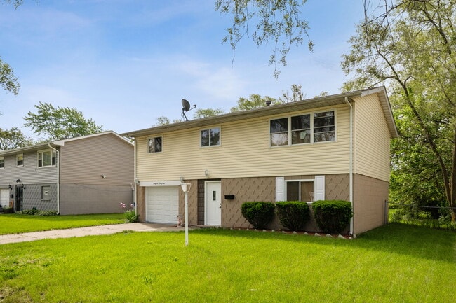 Building Photo - 4641 E 13th Pl