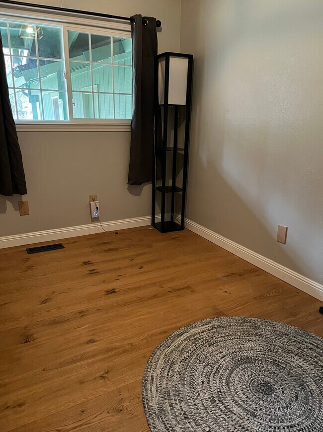 Building Photo - 3361 Heavenly Valley Rd