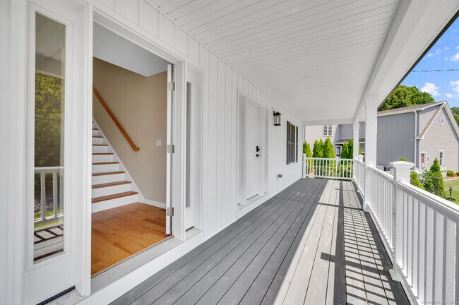 Building Photo - 33 West End Ave