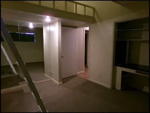 Building Photo - 11320 Southridge Dr