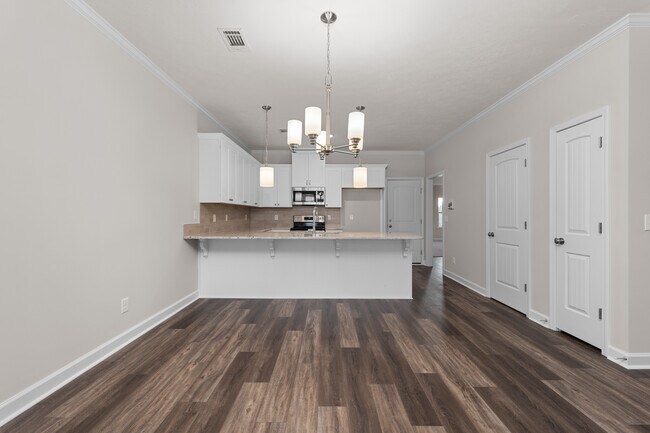 Building Photo - 827 Montclair Pt
