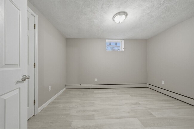 Building Photo - 1 Salem St